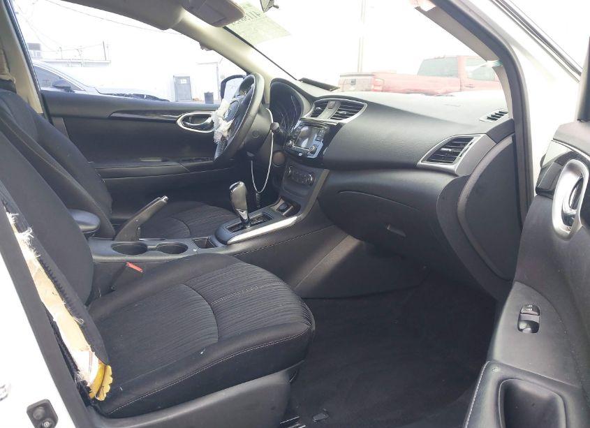 Photo 5 of 2016 Nissan Sentra SV (VIN 3N1AB7AP9GY236748)