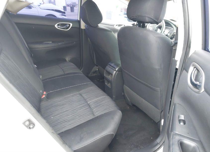 Photo 8 of 2016 Nissan Sentra SV (VIN 3N1AB7AP9GY236748)