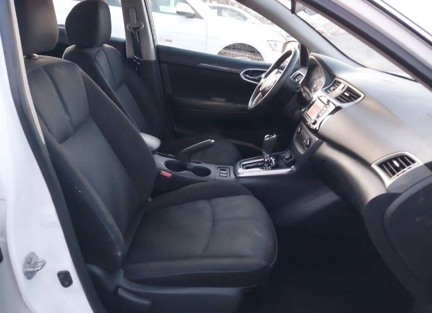 Photo 5 of 2016 Nissan Sentra SR (VIN 3N1AB7AP9GY254537)