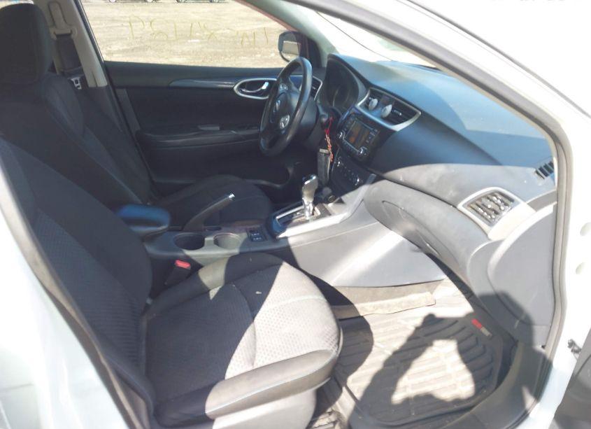 Photo 5 of 2016 Nissan Sentra SR (VIN 3N1AB7AP9GY260810)