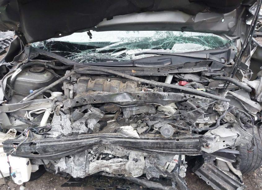 Photo 10 of 2016 Nissan Sentra S (VIN 3N1AB7AP9GY290227)