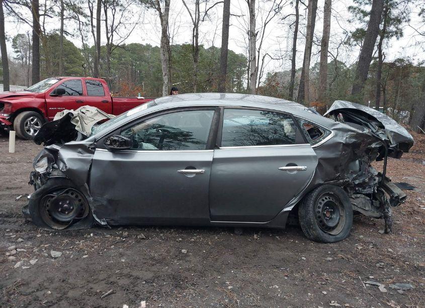 Photo 14 of 2016 Nissan Sentra S (VIN 3N1AB7AP9GY290227)