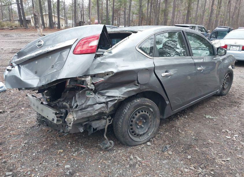 Photo 4 of 2016 Nissan Sentra S (VIN 3N1AB7AP9GY290227)