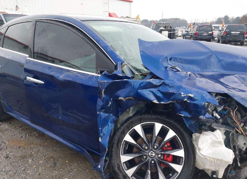 Photo 18 of 2016 Nissan Sentra SR (VIN 3N1AB7AP9GY291250)