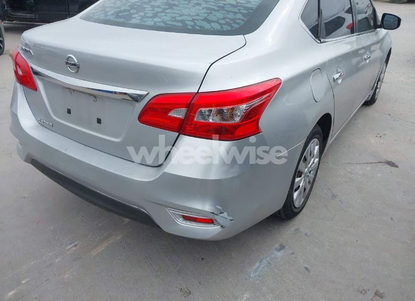 Photo 12 of 2016 Nissan Sentra S (VIN 3N1AB7AP9GY292365)