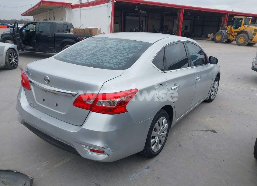 Photo 4 of 2016 Nissan Sentra S (VIN 3N1AB7AP9GY292365)