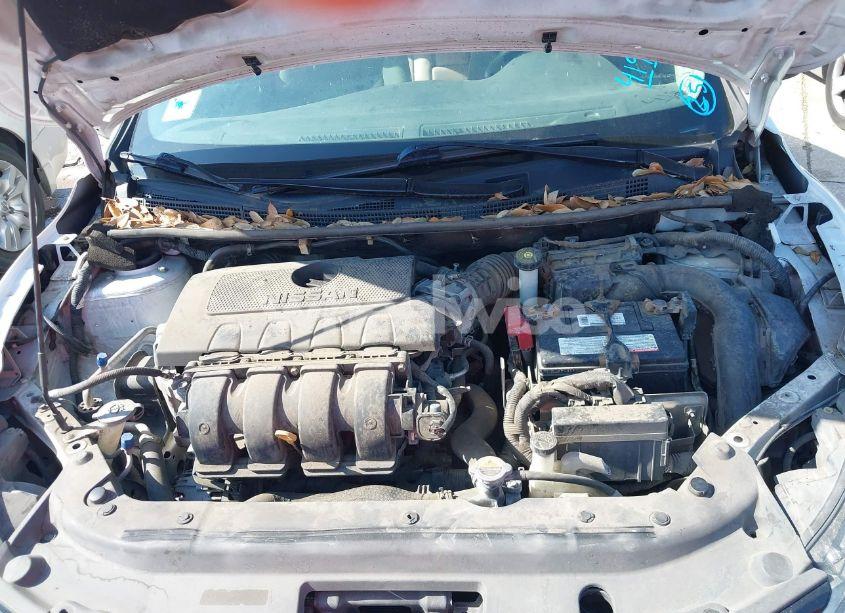 Photo 10 of 2016 Nissan Sentra SV (VIN 3N1AB7AP9GY318494)