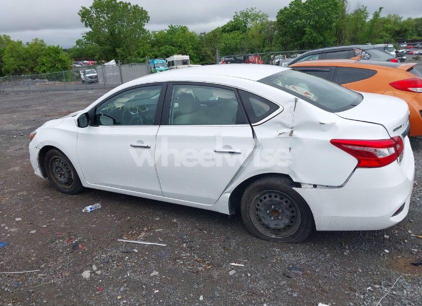 Photo 14 of 2016 Nissan Sentra S (VIN 3N1AB7AP9GY323131)