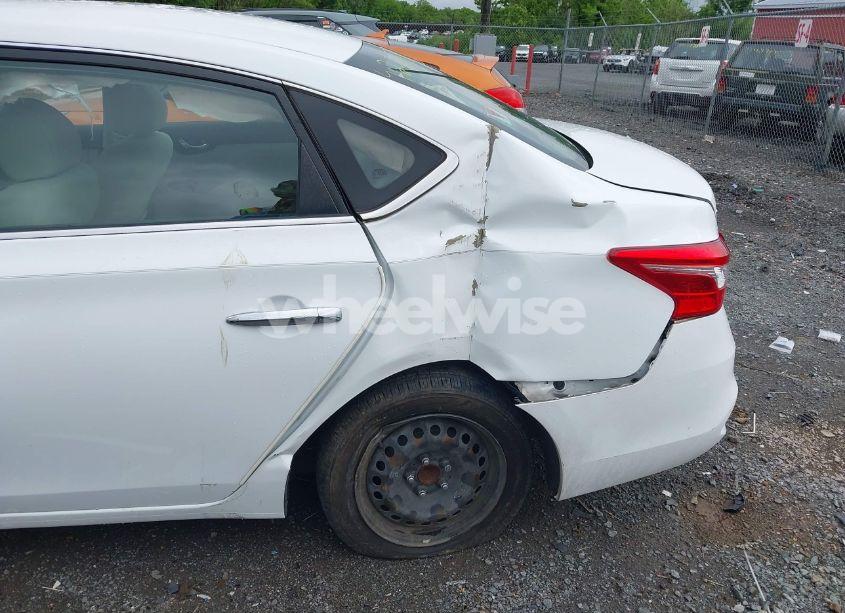 Photo 6 of 2016 Nissan Sentra S (VIN 3N1AB7AP9GY323131)