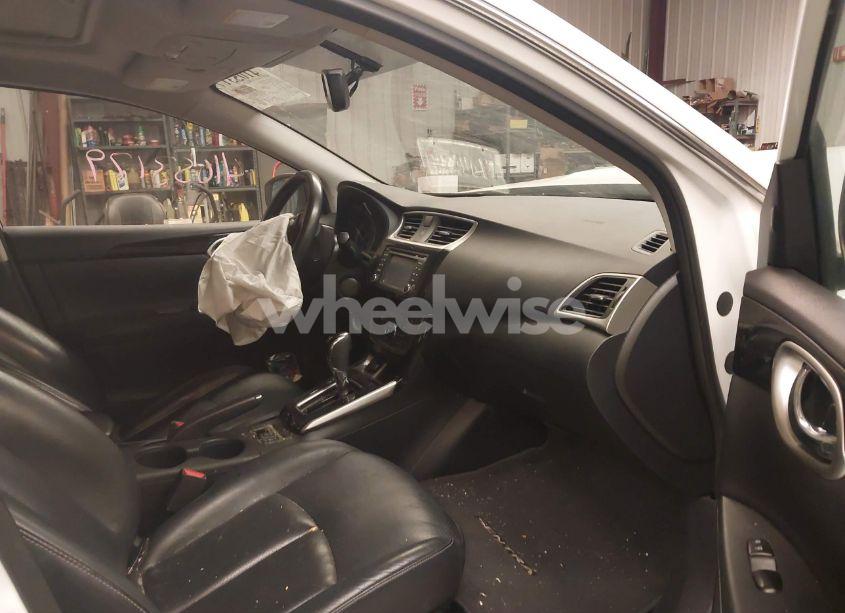 Photo 5 of 2016 Nissan Sentra SL (VIN 3N1AB7AP9GY331777)