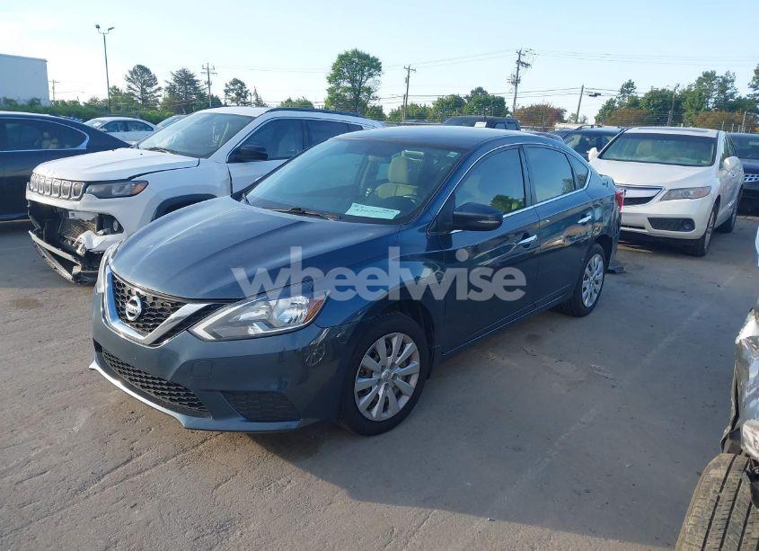 Photo 2 of 2017 Nissan Sentra SV (VIN 3N1AB7AP9HL635755)