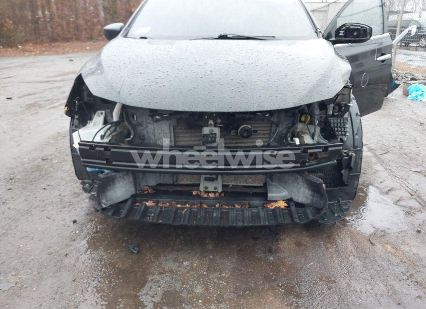 Photo 6 of 2017 Nissan Sentra S/SL/SR/SV (VIN 3N1AB7AP9HL637179)