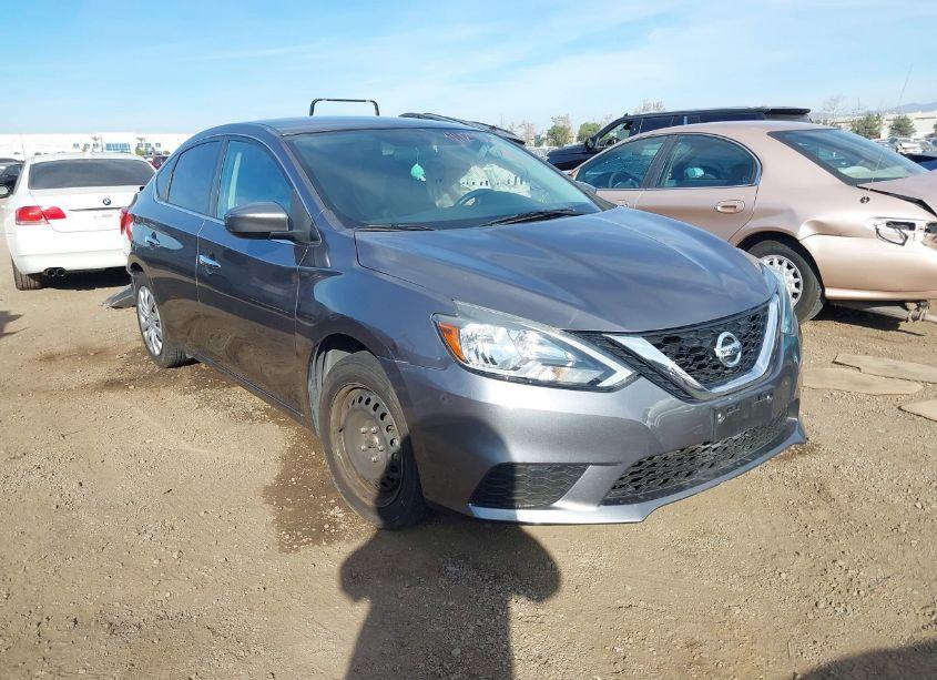 2017 Nissan Sentra SV (VIN 3N1AB7AP9HL639806) main photo