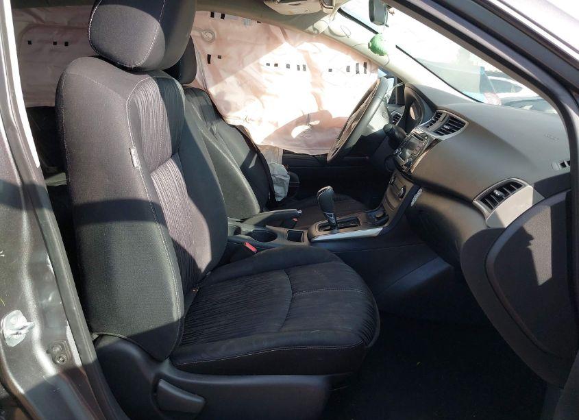 Photo 5 of 2017 Nissan Sentra SV (VIN 3N1AB7AP9HL639806)