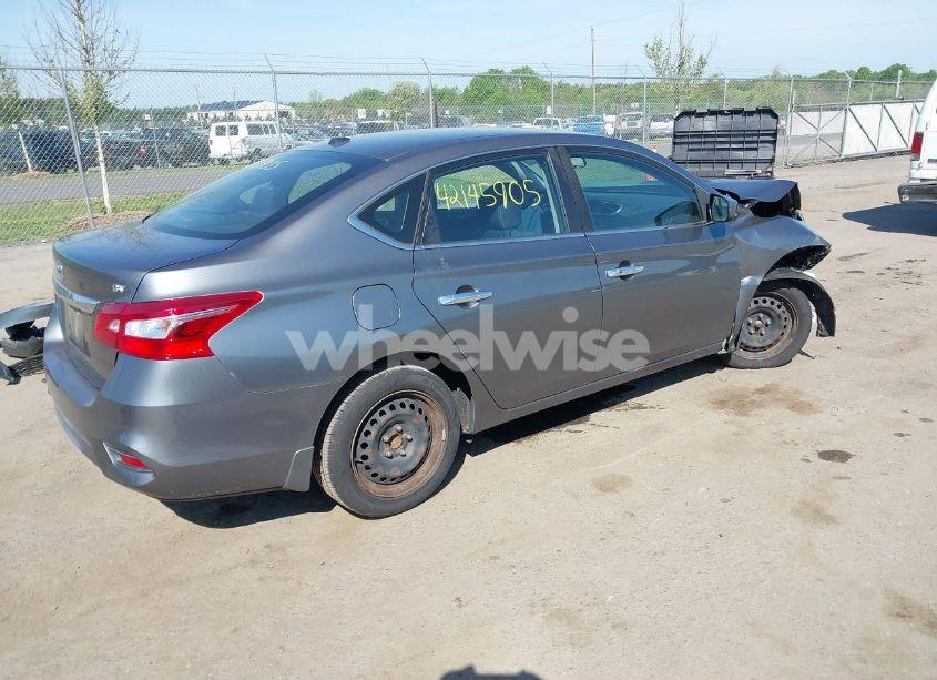 Photo 4 of 2017 Nissan Sentra SV (VIN 3N1AB7AP9HL648456)