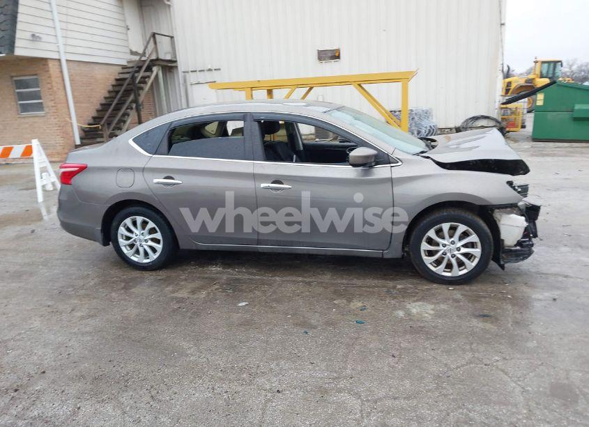 Photo 14 of 2017 Nissan Sentra SV (VIN 3N1AB7AP9HL656041)