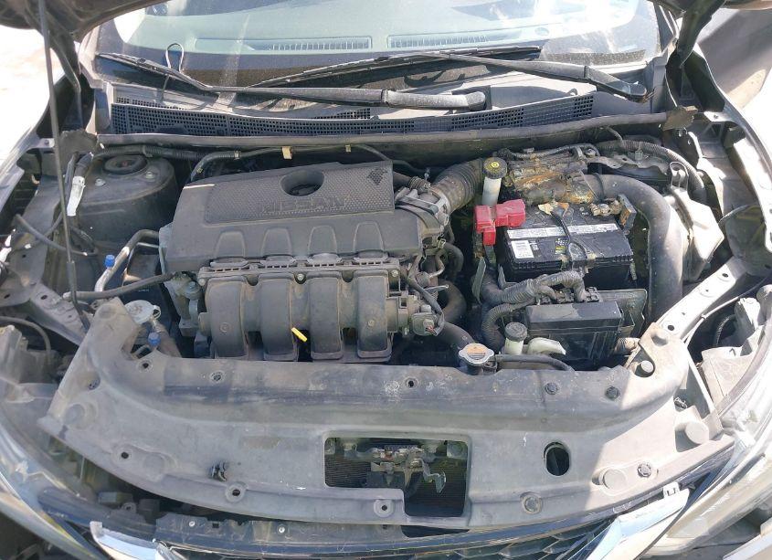 Photo 10 of 2017 Nissan Sentra SV (VIN 3N1AB7AP9HL670358)