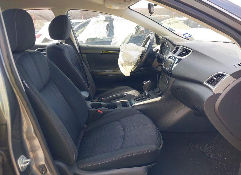 Photo 5 of 2017 Nissan Sentra SV (VIN 3N1AB7AP9HL670358)