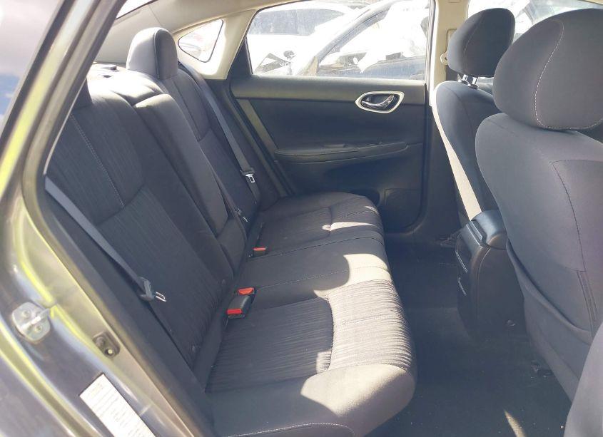 Photo 8 of 2017 Nissan Sentra SV (VIN 3N1AB7AP9HL670358)