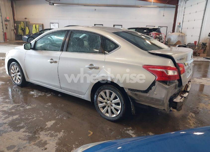 Photo 3 of 2017 Nissan Sentra SV (VIN 3N1AB7AP9HL675107)