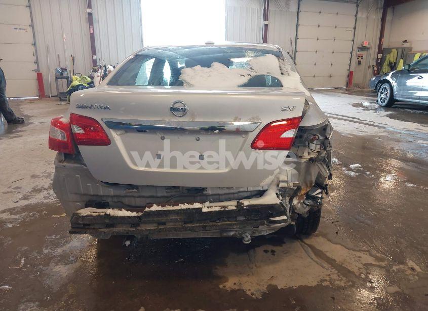 Photo 6 of 2017 Nissan Sentra SV (VIN 3N1AB7AP9HL675107)