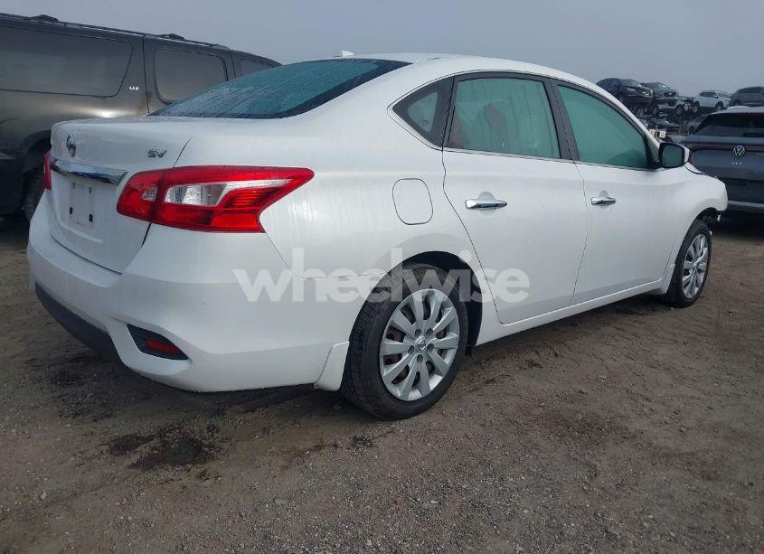 Photo 4 of 2017 Nissan Sentra SV (VIN 3N1AB7AP9HL711183)