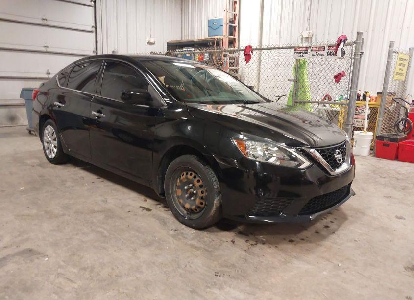 2017 Nissan Sentra SV (VIN 3N1AB7AP9HL720515) main photo