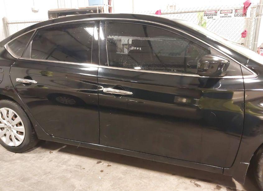 Photo 13 of 2017 Nissan Sentra SV (VIN 3N1AB7AP9HL720515)