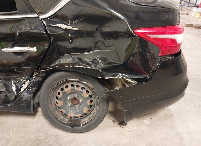 Photo 17 of 2017 Nissan Sentra SV (VIN 3N1AB7AP9HL720515)