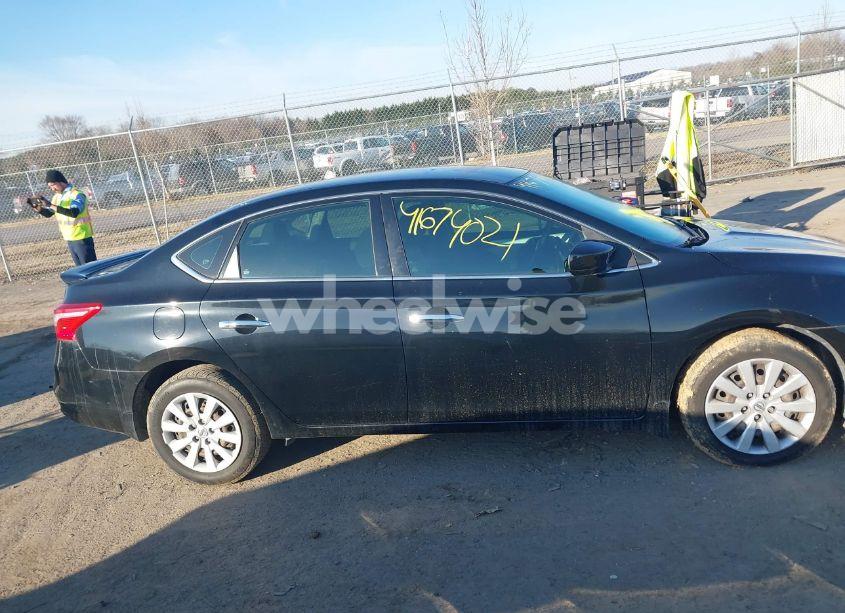 Photo 13 of 2017 Nissan Sentra S (VIN 3N1AB7AP9HY208305)