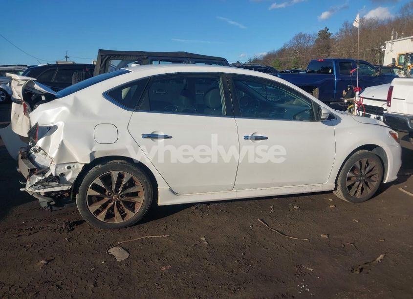 Photo 13 of 2017 Nissan Sentra SR (VIN 3N1AB7AP9HY222771)