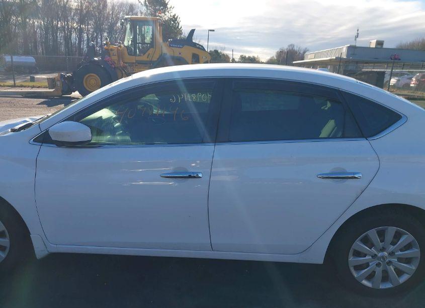 Photo 14 of 2017 Nissan Sentra SV (VIN 3N1AB7AP9HY229932)