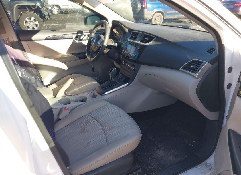 Photo 5 of 2017 Nissan Sentra SV (VIN 3N1AB7AP9HY229932)