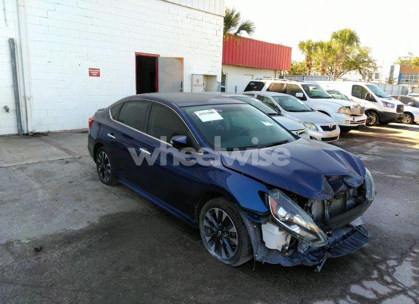 2017 Nissan Sentra SR (VIN 3N1AB7AP9HY238680) main photo