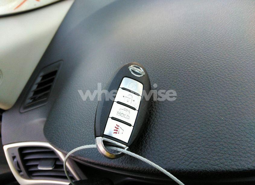 Photo 11 of 2017 Nissan Sentra SR (VIN 3N1AB7AP9HY238680)