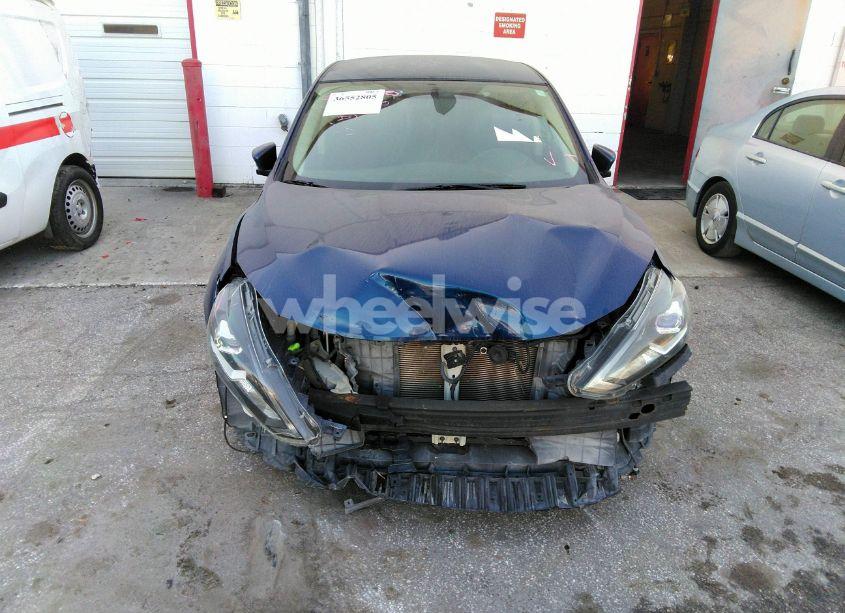 Photo 6 of 2017 Nissan Sentra SR (VIN 3N1AB7AP9HY238680)