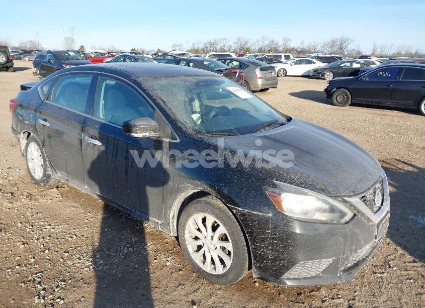 2017 Nissan Sentra SV (VIN 3N1AB7AP9HY240655) main photo
