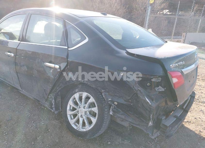 Photo 6 of 2017 Nissan Sentra SV (VIN 3N1AB7AP9HY240655)