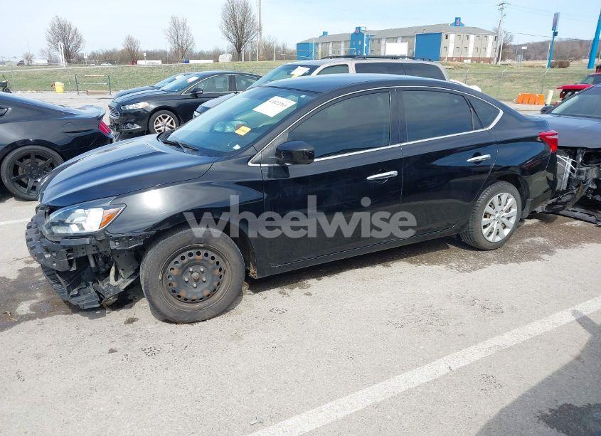 Photo 2 of 2017 Nissan Sentra SV (VIN 3N1AB7AP9HY243569)