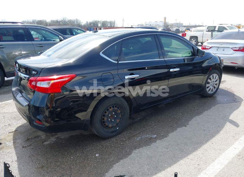 Photo 4 of 2017 Nissan Sentra SV (VIN 3N1AB7AP9HY243569)