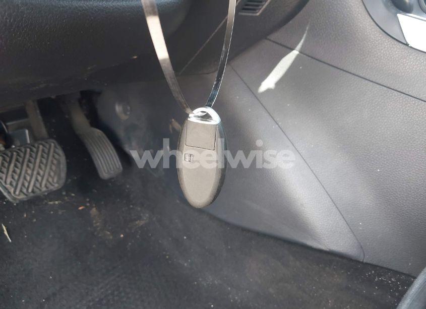 Photo 11 of 2017 Nissan Sentra SV (VIN 3N1AB7AP9HY250120)