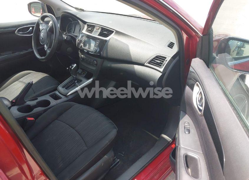 Photo 5 of 2017 Nissan Sentra SV (VIN 3N1AB7AP9HY250120)