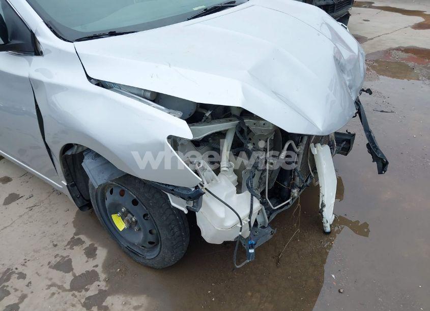 Photo 12 of 2017 Nissan Sentra SV (VIN 3N1AB7AP9HY250487)