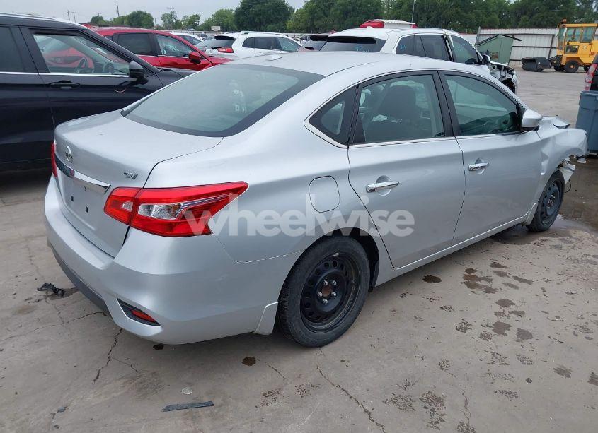 Photo 4 of 2017 Nissan Sentra SV (VIN 3N1AB7AP9HY250487)