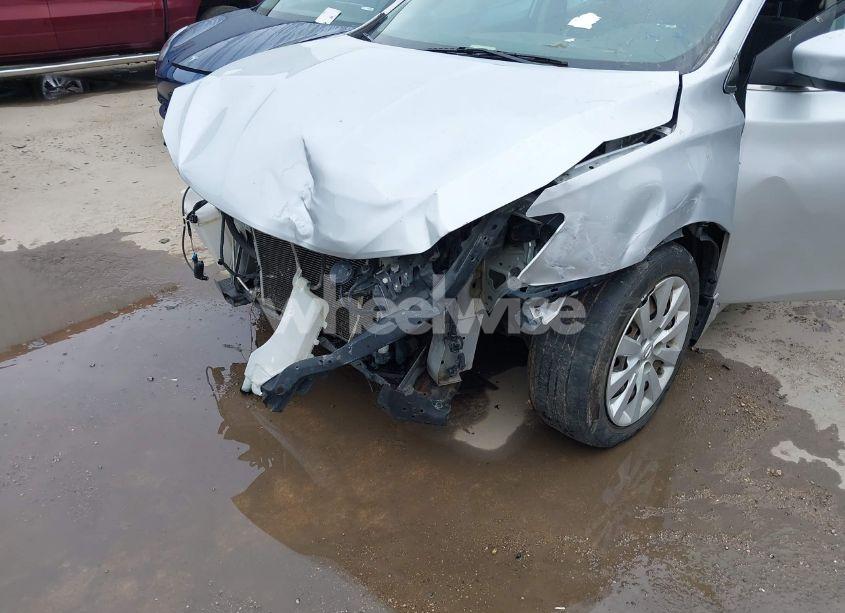 Photo 6 of 2017 Nissan Sentra SV (VIN 3N1AB7AP9HY250487)