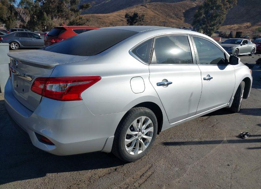 Photo 4 of 2017 Nissan Sentra S (VIN 3N1AB7AP9HY251929)