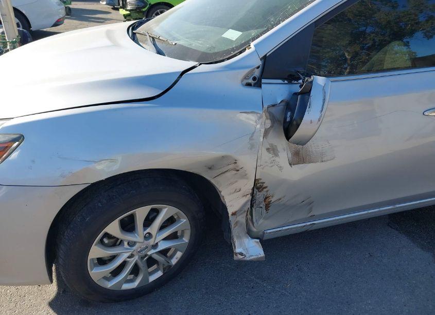 Photo 6 of 2017 Nissan Sentra S (VIN 3N1AB7AP9HY251929)