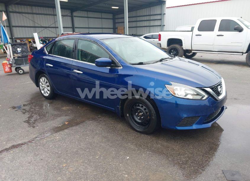 2017 Nissan Sentra S (VIN 3N1AB7AP9HY252742) main photo