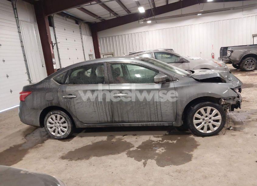 Photo 13 of 2017 Nissan Sentra S (VIN 3N1AB7AP9HY256497)