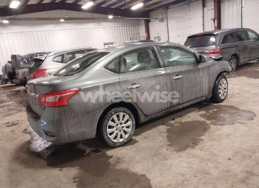 Photo 4 of 2017 Nissan Sentra S (VIN 3N1AB7AP9HY256497)